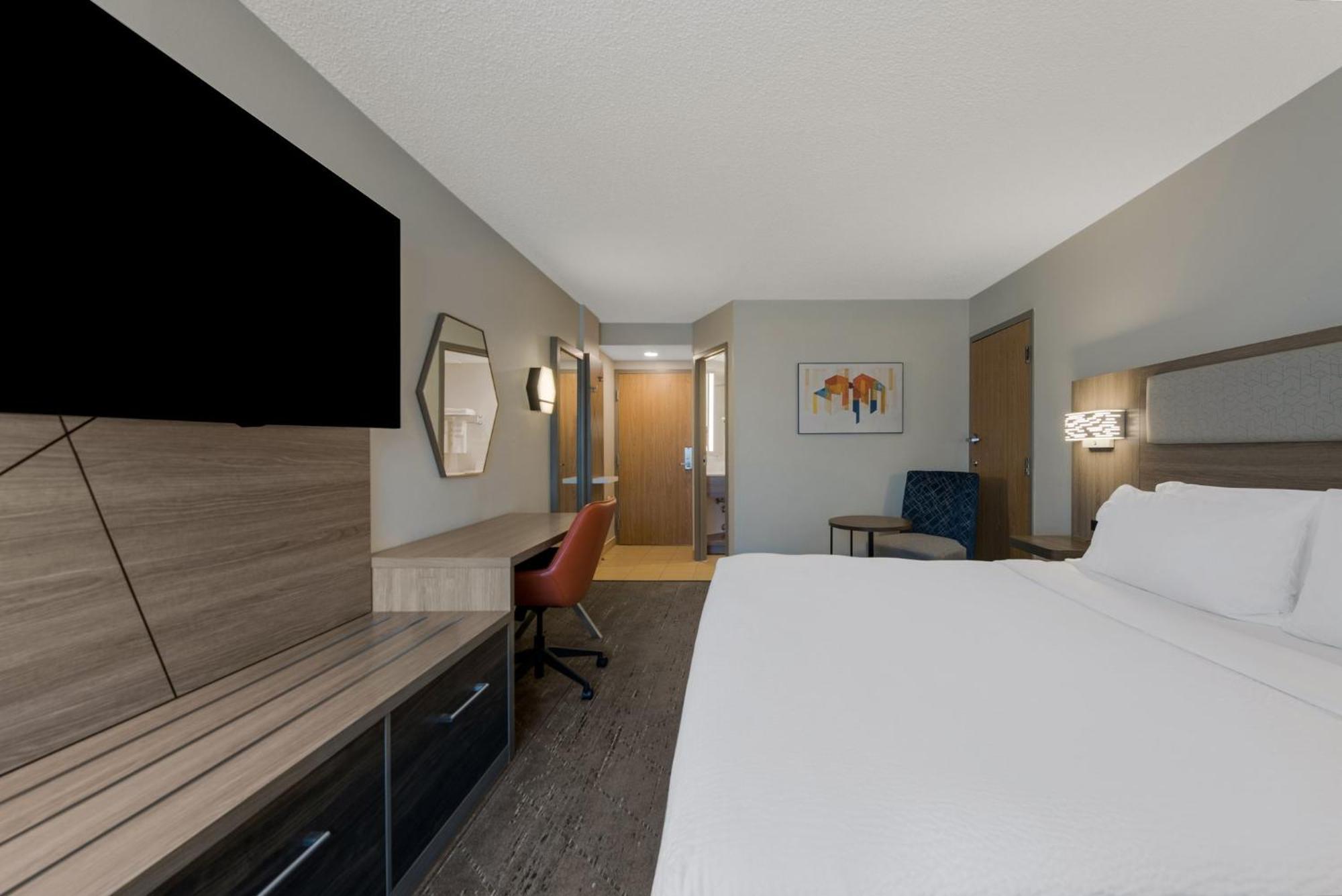 Holiday Inn Express Hotels- Hampton By Ihg Exterior photo