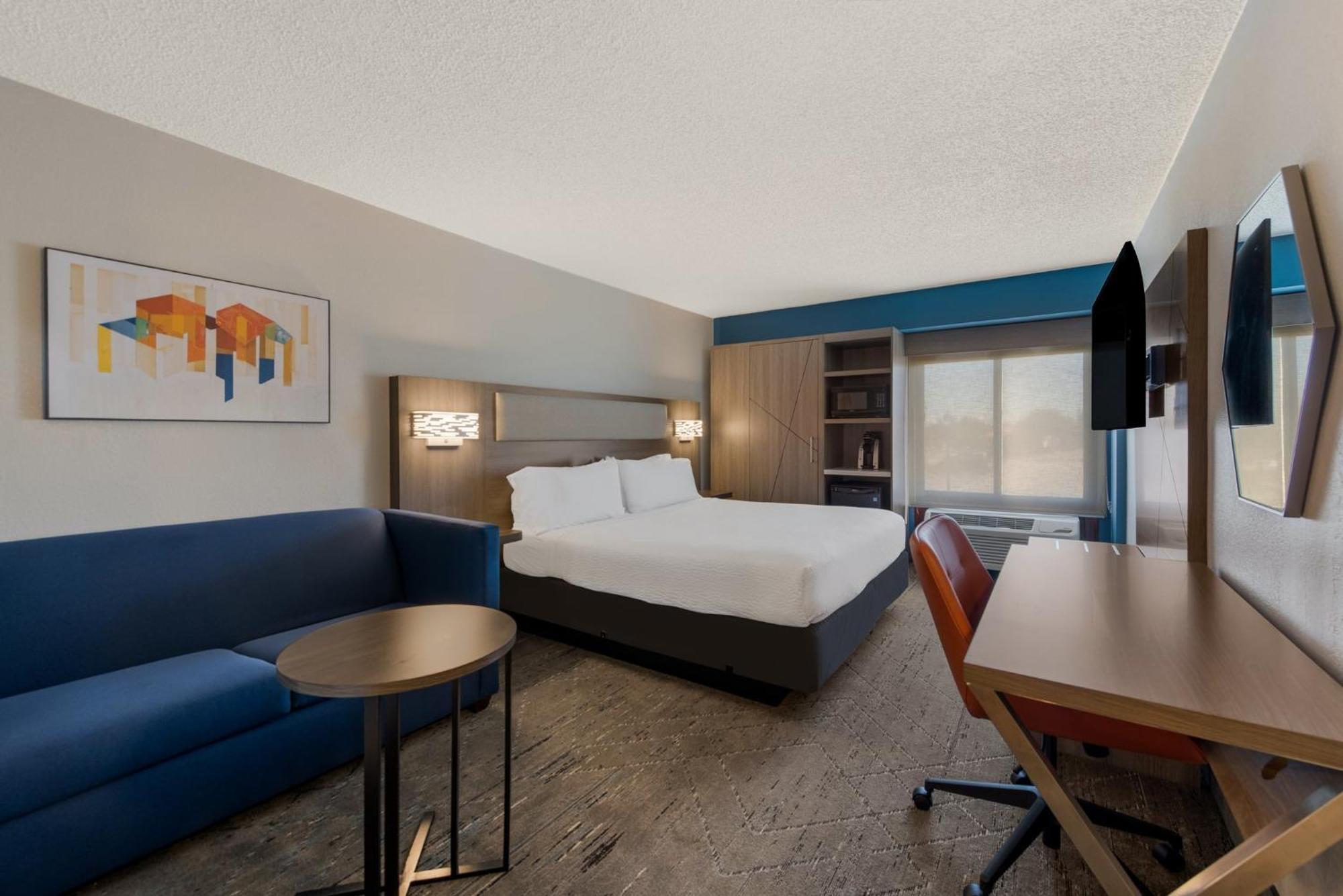 Holiday Inn Express Hotels- Hampton By Ihg Exterior photo
